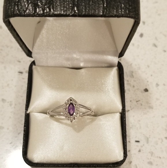 Jewelry - ♡Beautiful Amethyst Sterling Silver Ring♡